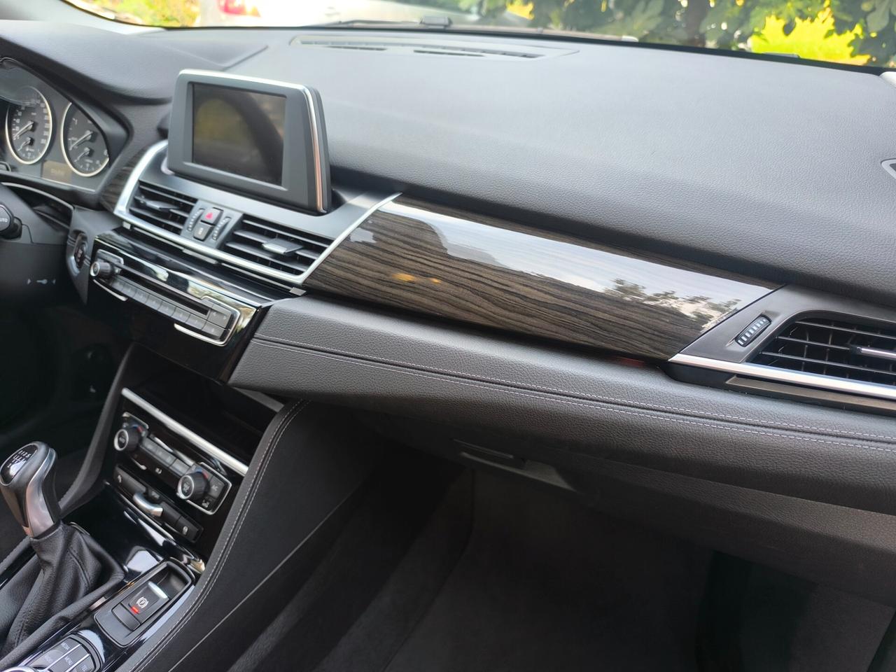 Bmw 216 216d Active Tourer Luxury