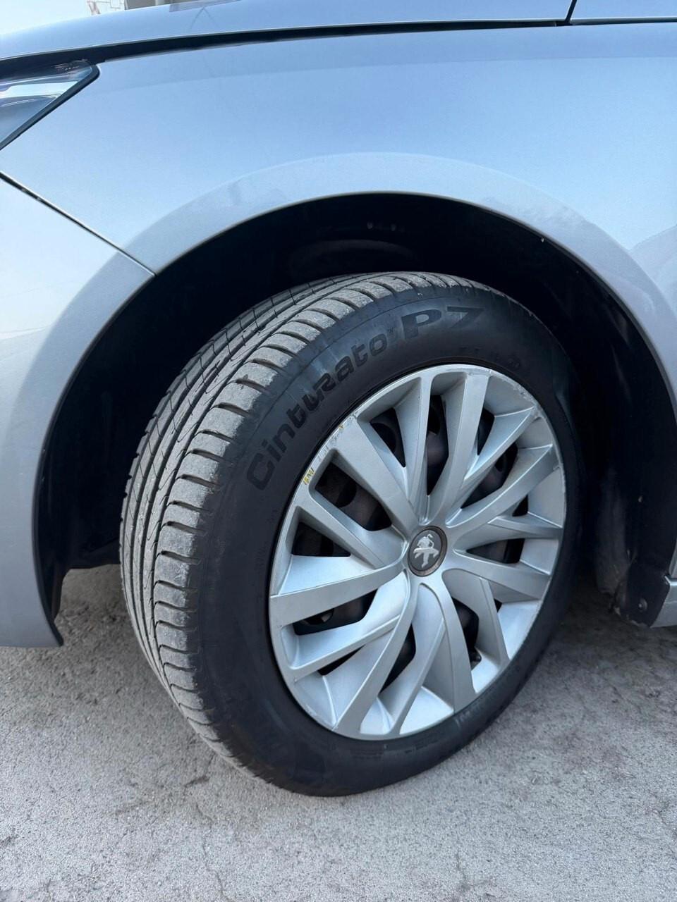 Peugeot 308 PureTech Turbo 130 S&S Active Pack