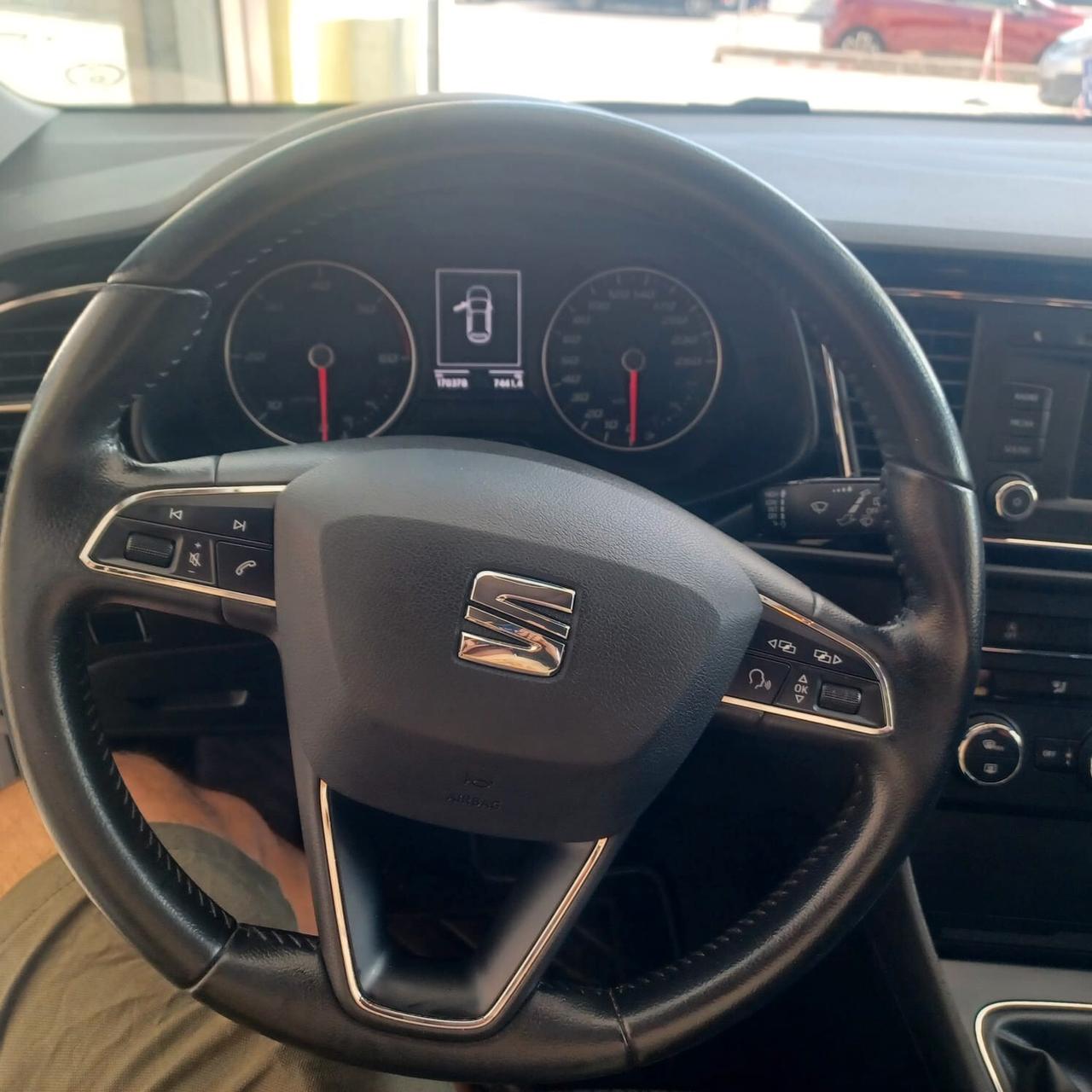 REGOLARMENTE TAGLIANDATA LEON 1.6 TDI PERFETTA