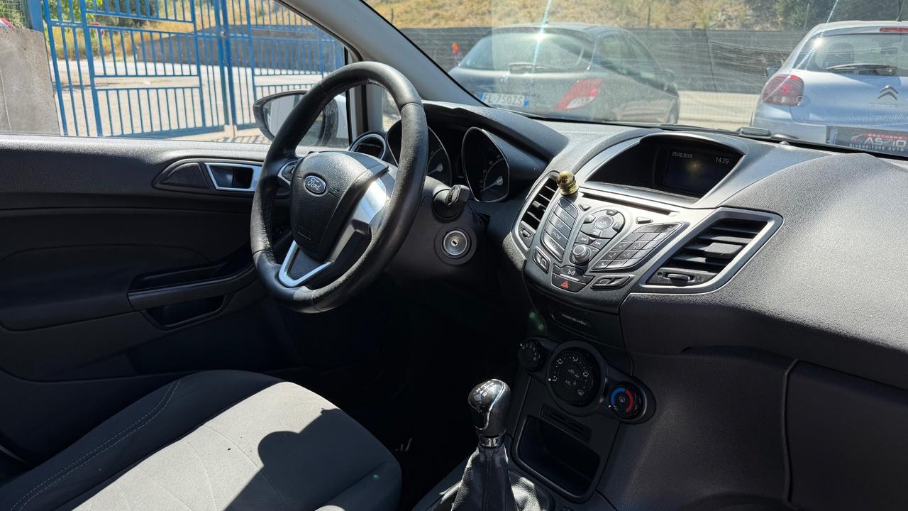 Ford Fiesta 2016 1.25 Benzina