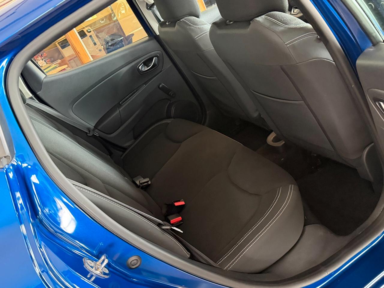 Renault Clio 1.5 DCI 90 cv. BUSINESS (Nav)