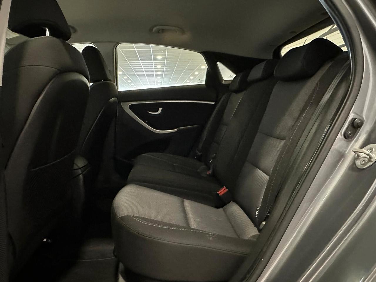 Hyundai i30 Wagon 1.6 CRDi Comfort Plus