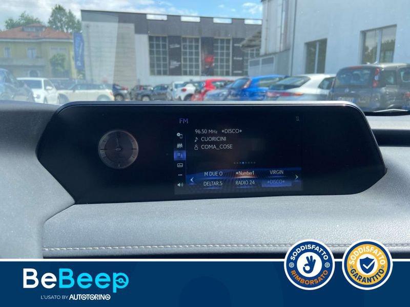 Lexus UX 2.0 PREMIUM 4WD CVT