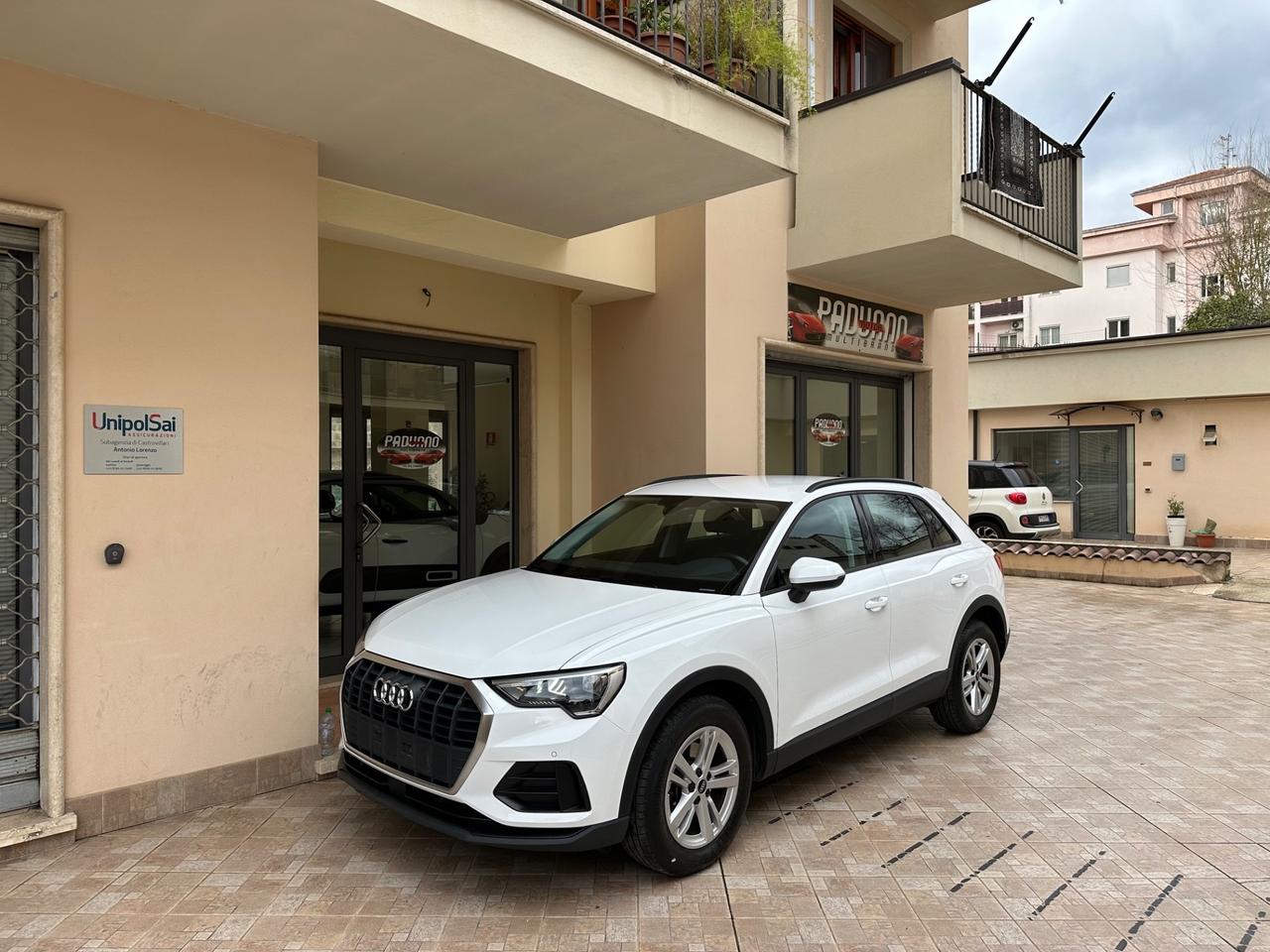 Audi Q3 35 TDI Business