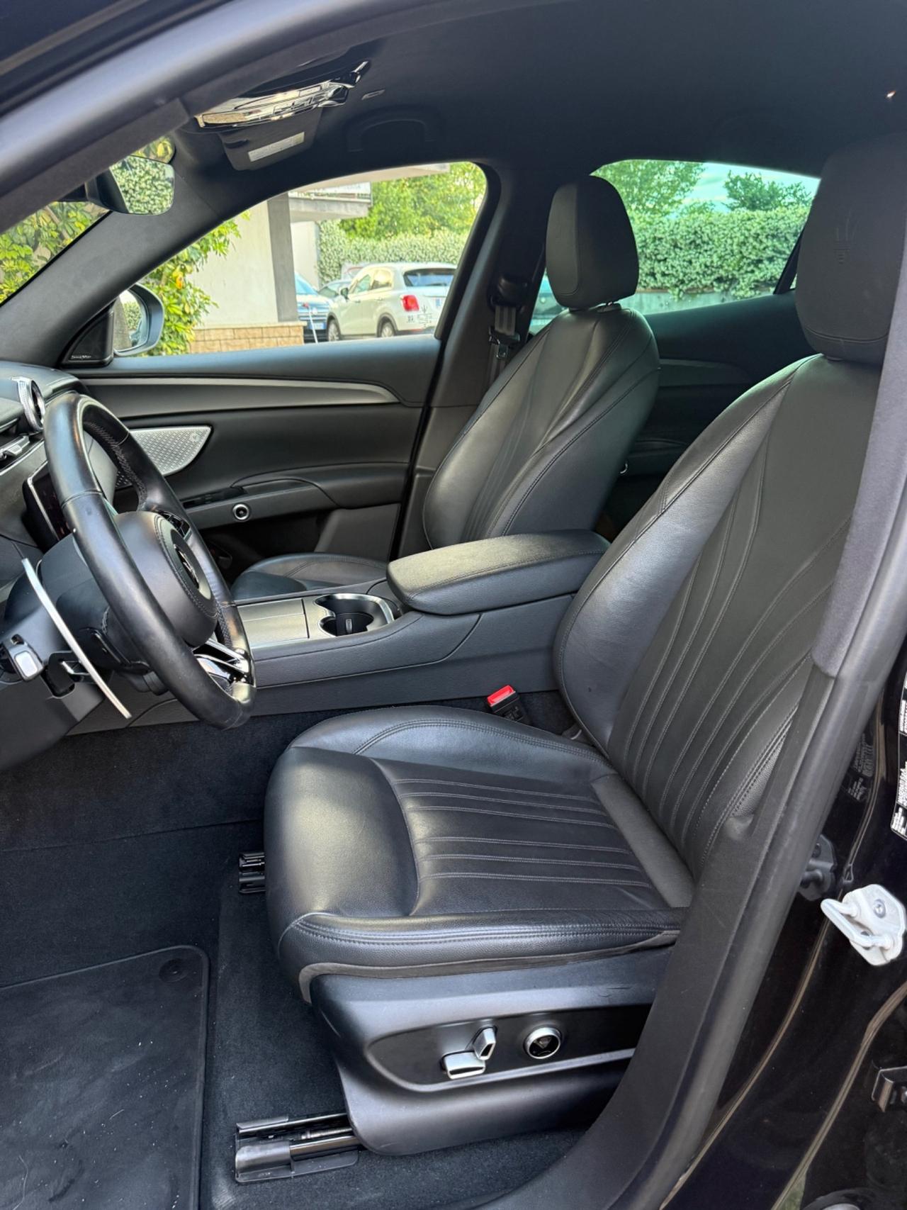 Maserati Grecale MHEV 300 CV AWD GT