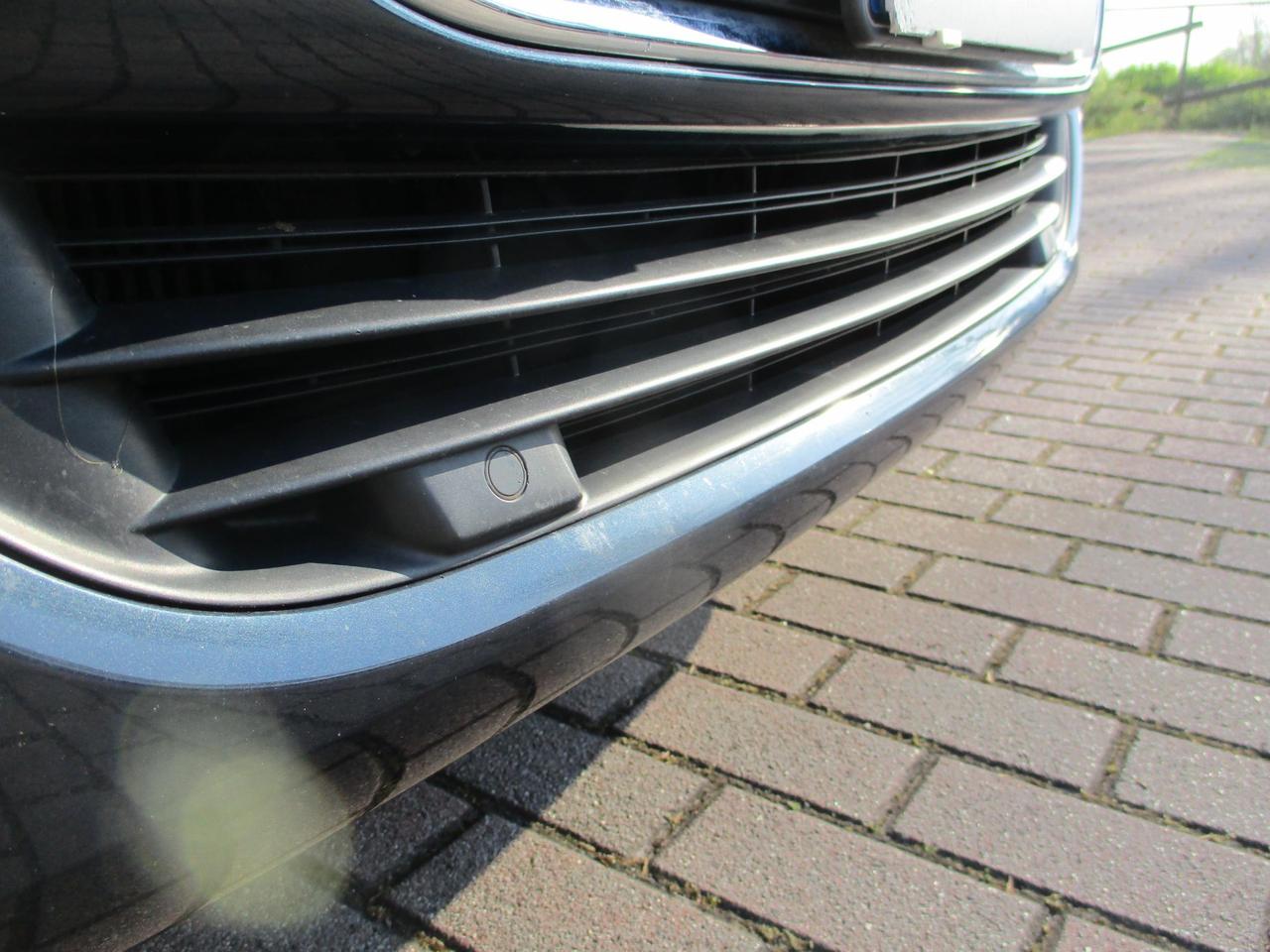 Peugeot 5008 5008 1.6 hdi 8v Business 115cv TETTO/Navi/7 Posti