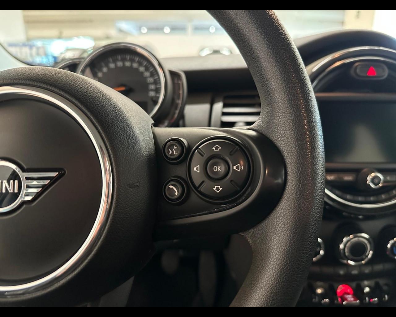 MINI Mini 5 porte (F55) - Mini 1.5 One 75 CV 5 porte