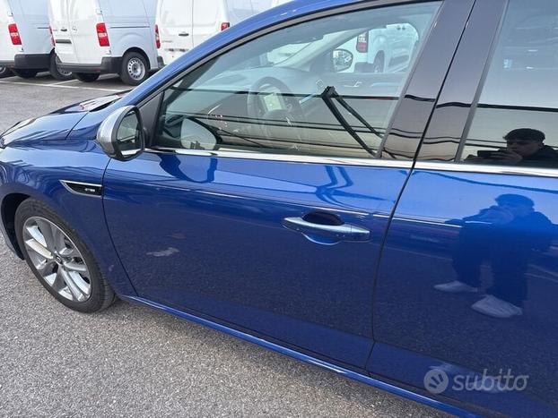 Renault Mégane Blue dCi 115 CV EDC Intens GTLine