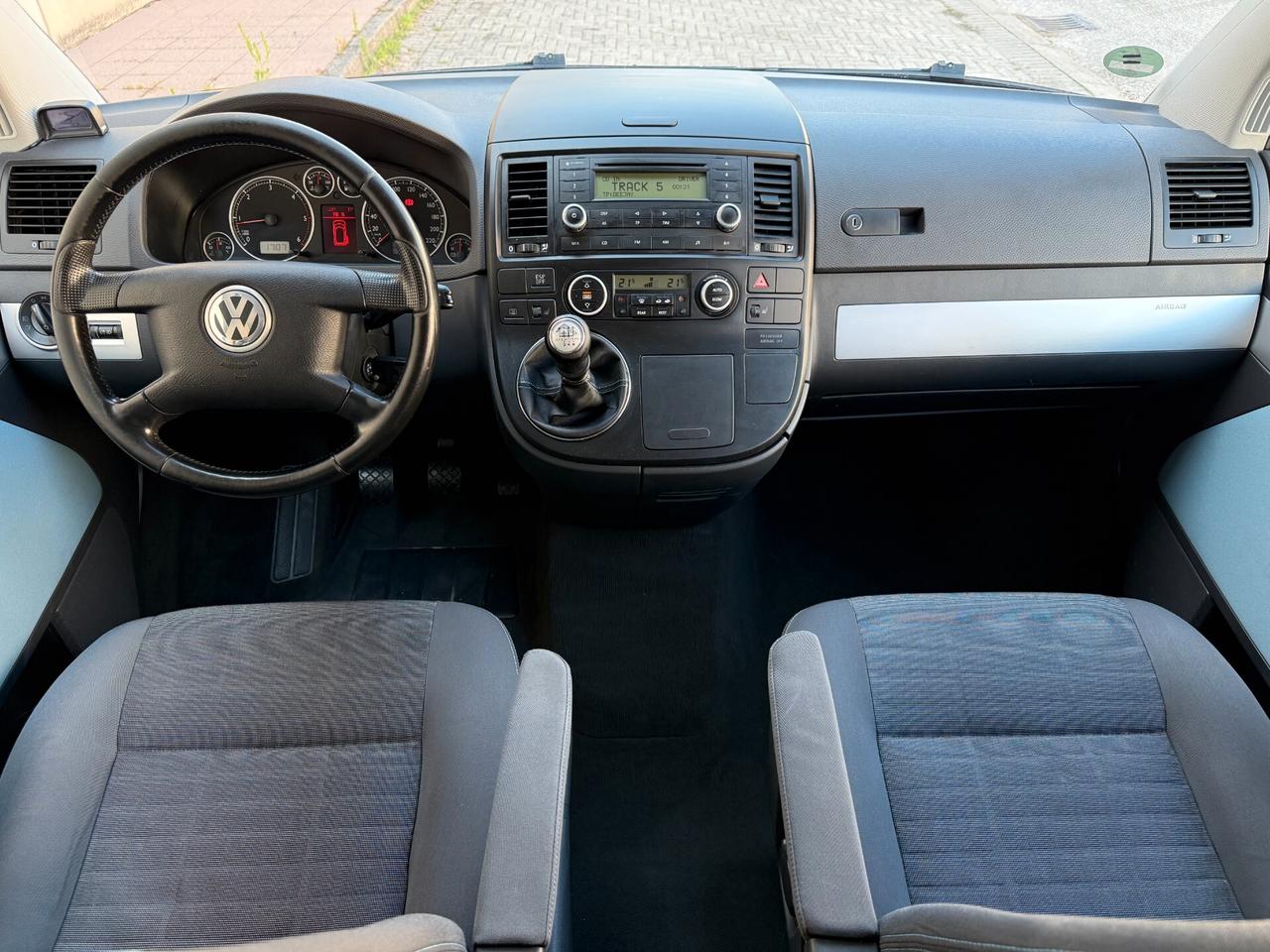 Volkswagen Multivan 2.5 TDI/130CV atlantis