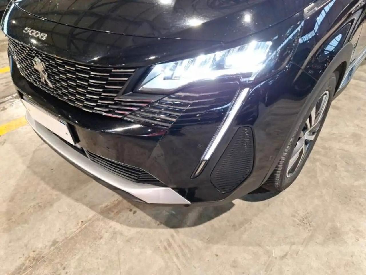 Peugeot 5008 BlueHDi 180 S&S EAT8 Allure Pack