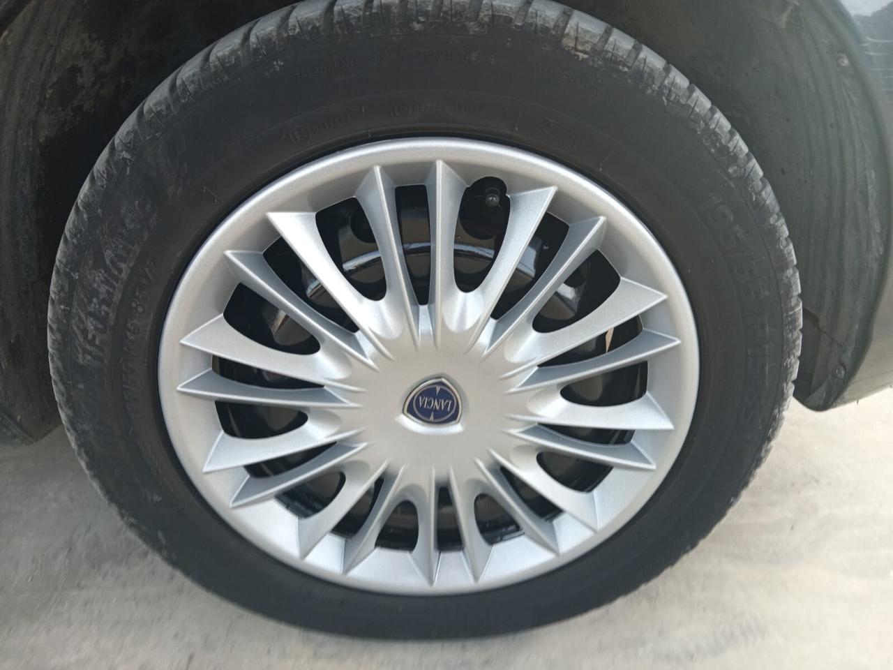 Ypsilon 1.3 DISEL MODELLO VECCHIO AFFIDABILE