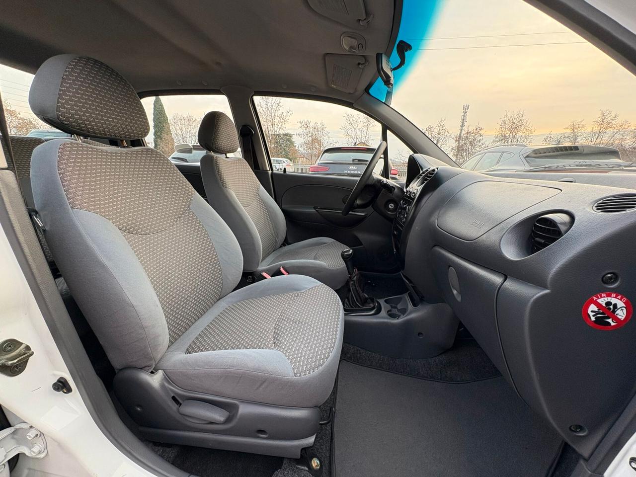 DAEWOO MATIZ 800 BENZINA 5 POSTI SI A NEOPATENTATI