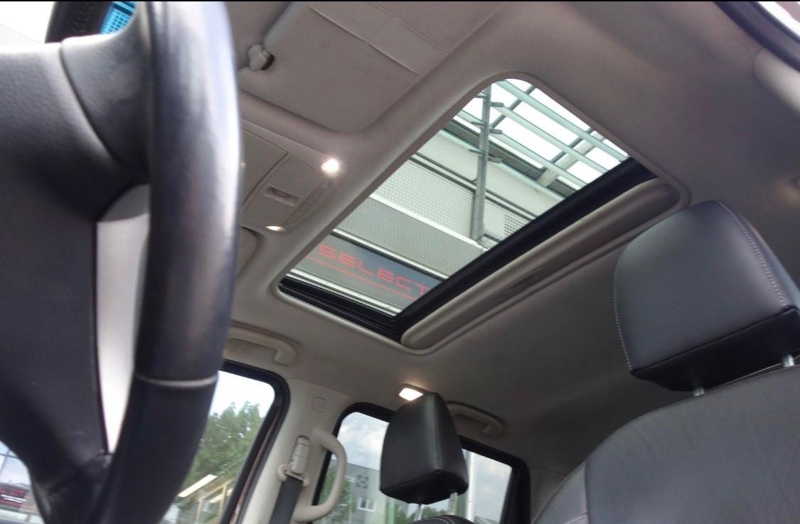 Nissan Navara 2.3 dCi 190 CV 7AT 4WD Double Cab N-Connecta