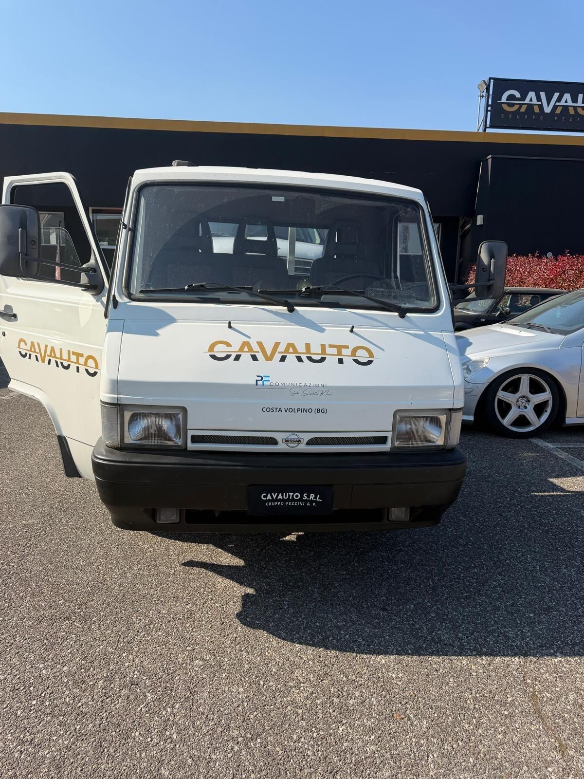 CARRO ATTREZZI NISSAN PATENTE B
