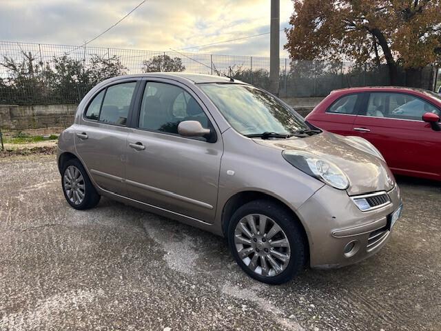Nissan Micra 1.4 BENZINA 5 porte Luxury AUTOMATICA
