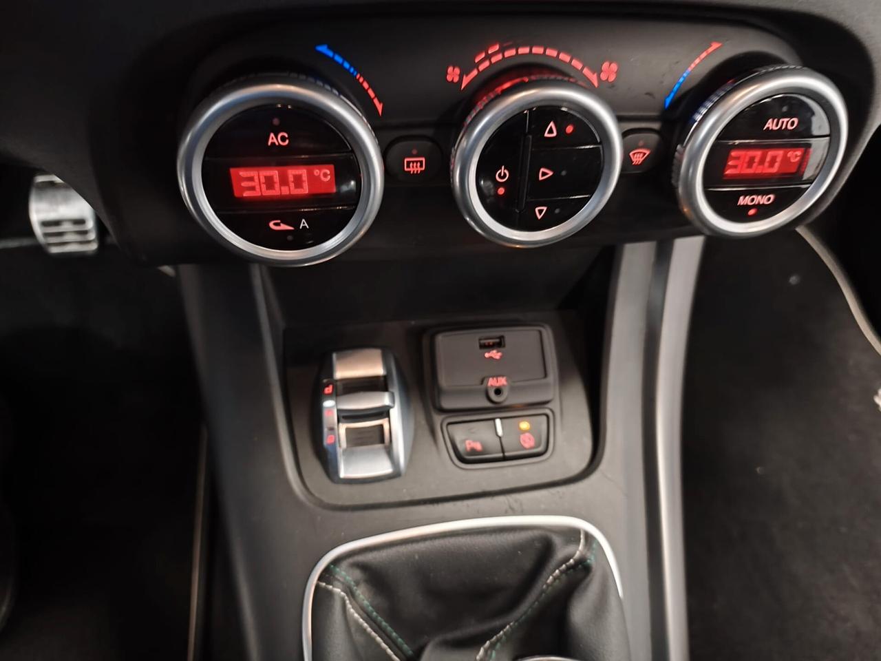 Alfa Romeo Giulietta 2.0 JTDm-2 150 CV Distinctive