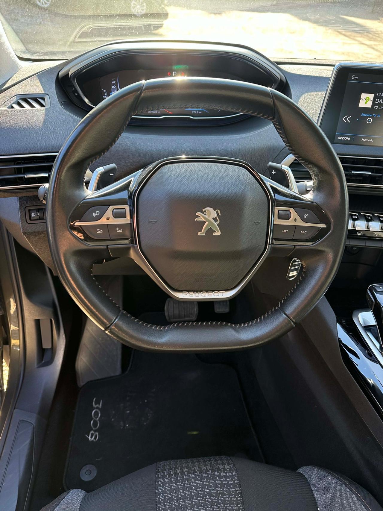 Peugeot 3008 BlueHDi 120 S&S EAT6 ALLURE FULLOPT