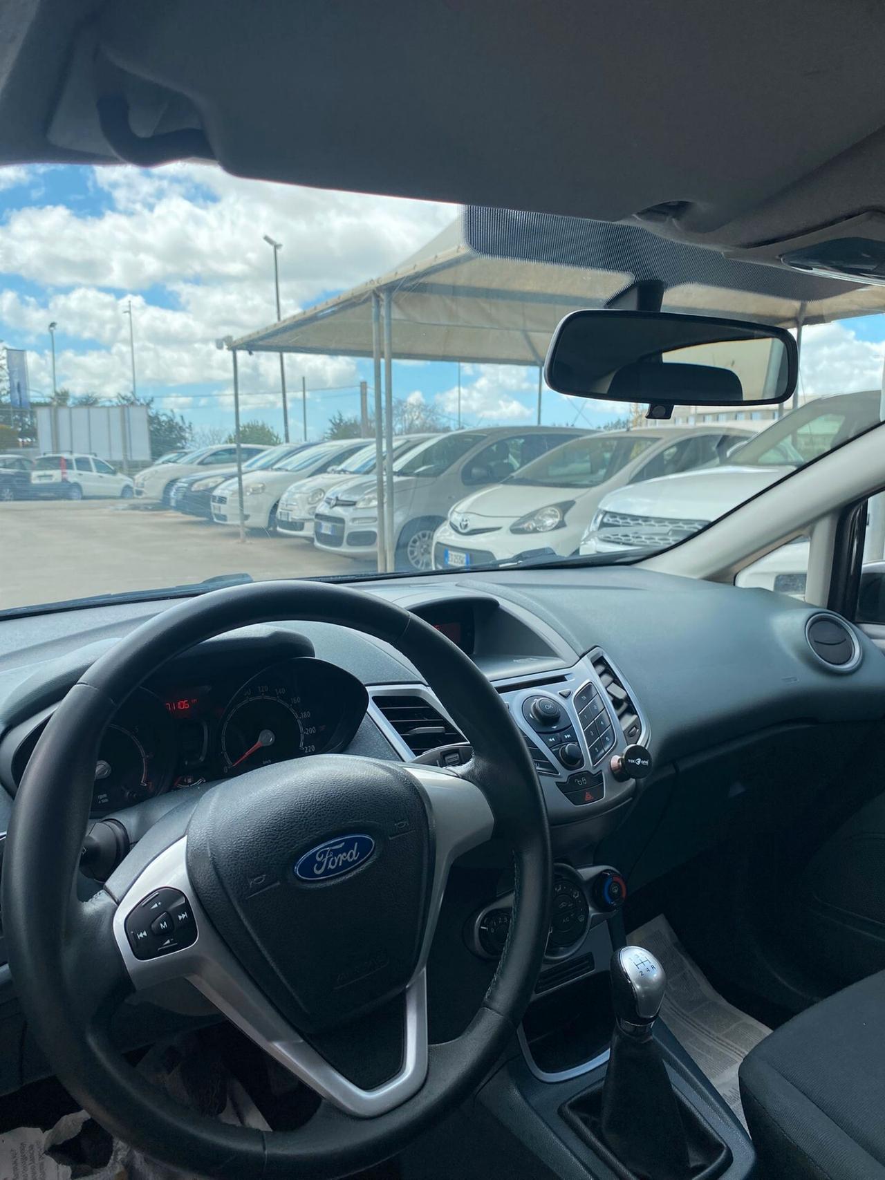 Ford Fiesta 1.2 82 CV 5 porte Titanium