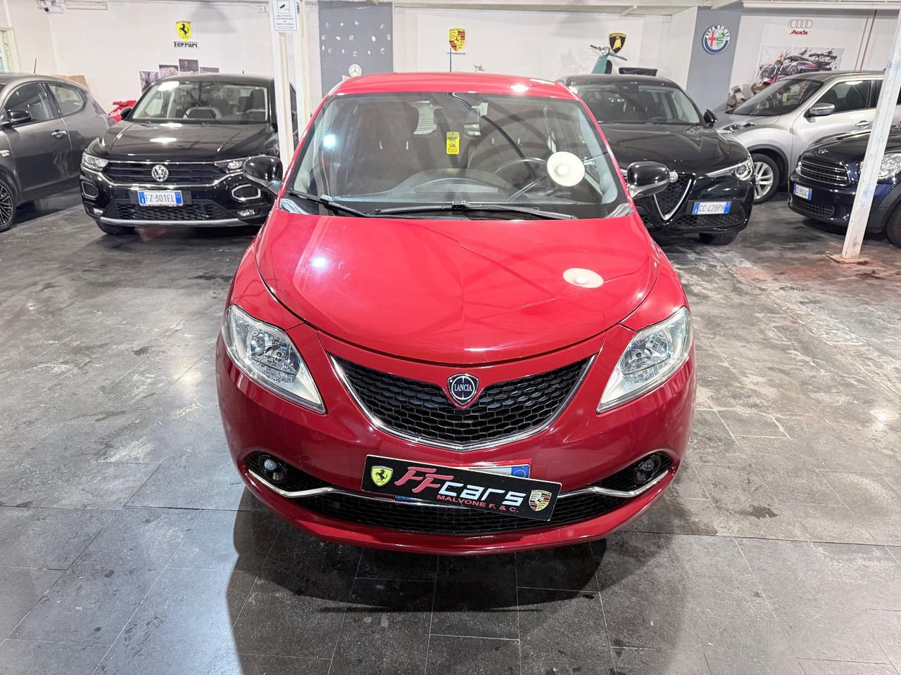 Lancia Ypsilon 1.2 69 CV 5 porte GPL Ecochic Gold