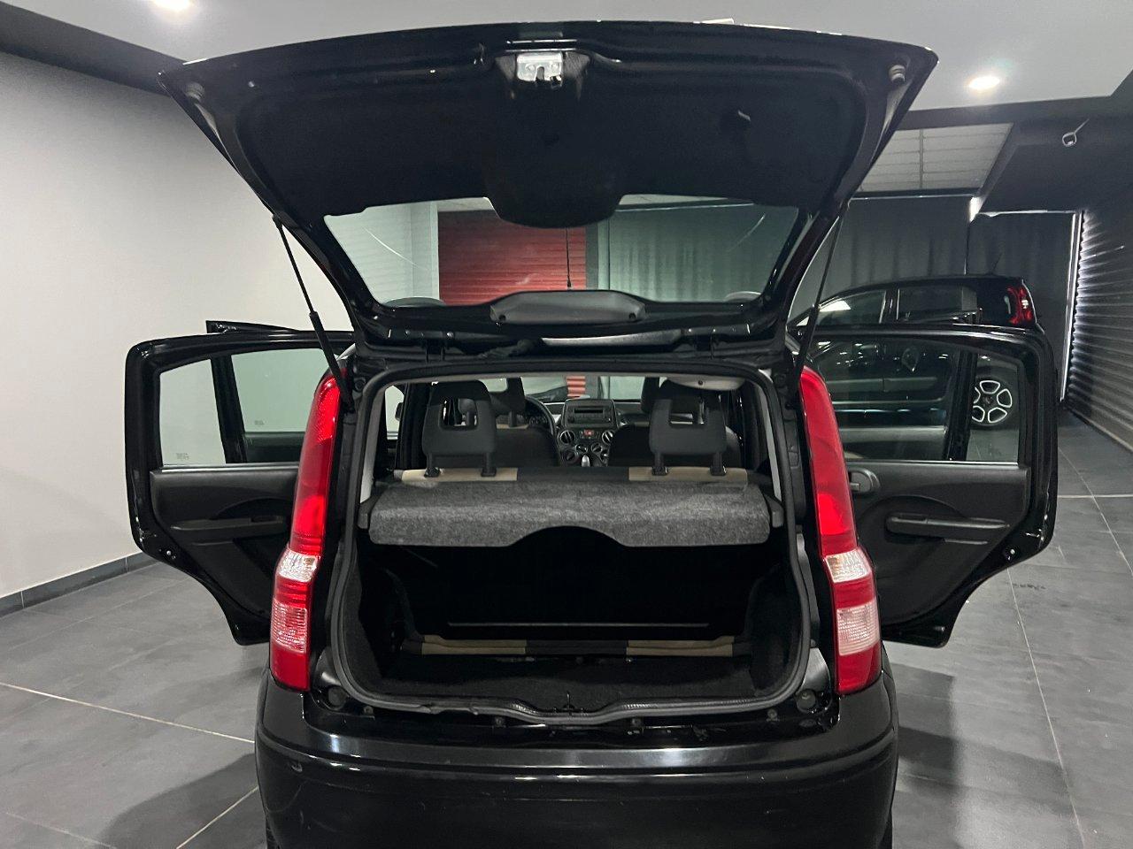 Fiat Panda 1.2 DYNAMIC DUALOGIC (CAMBIO AUTOMATICO)