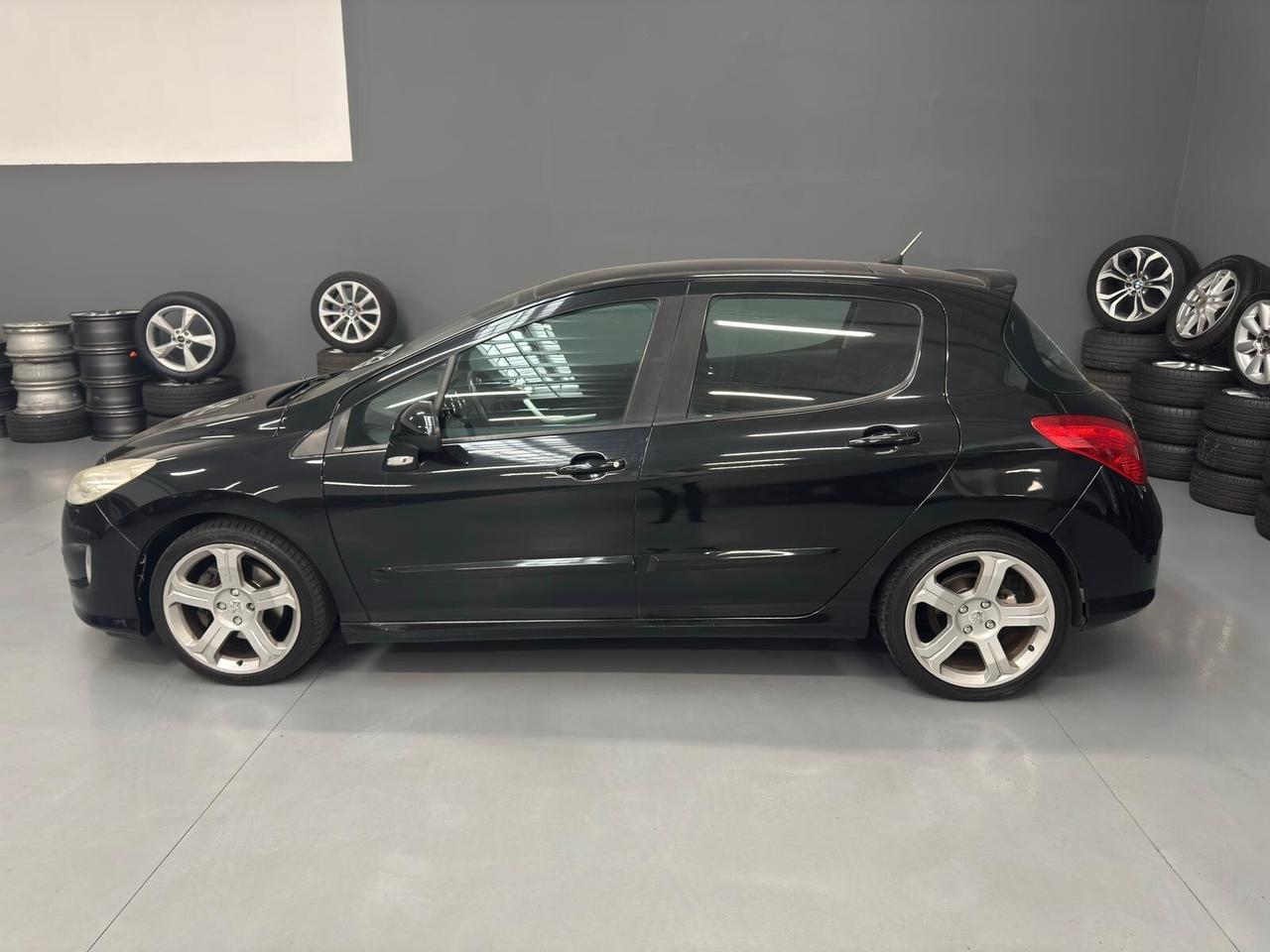 Peugeot 308 1.6 THP 175CV 5p. GT