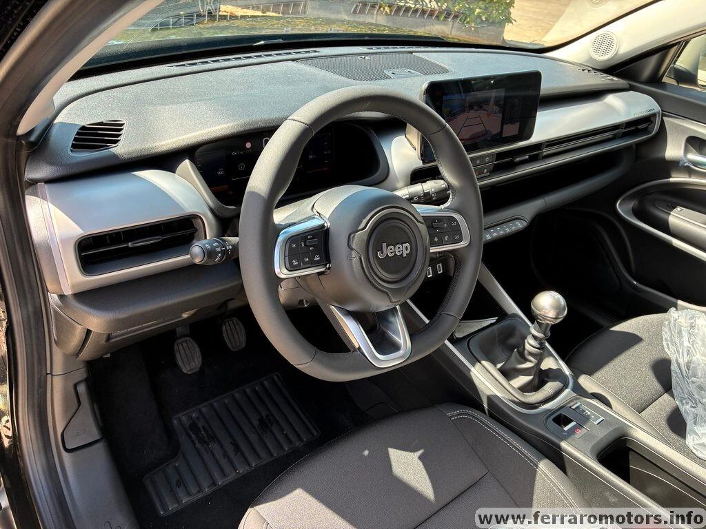 Jeep Avenger 1.2 Turbo 100 CV Summit a 254 euro al mese
