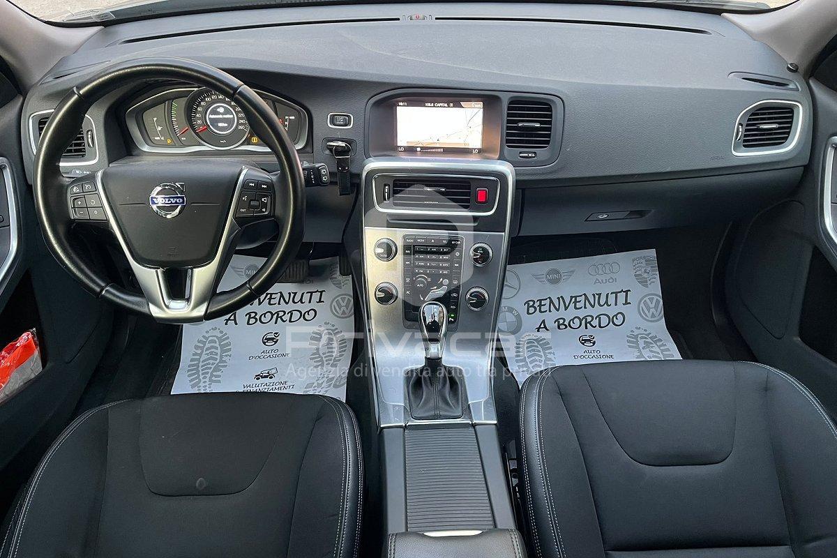 VOLVO V60 Cross Country D3 Geartronic