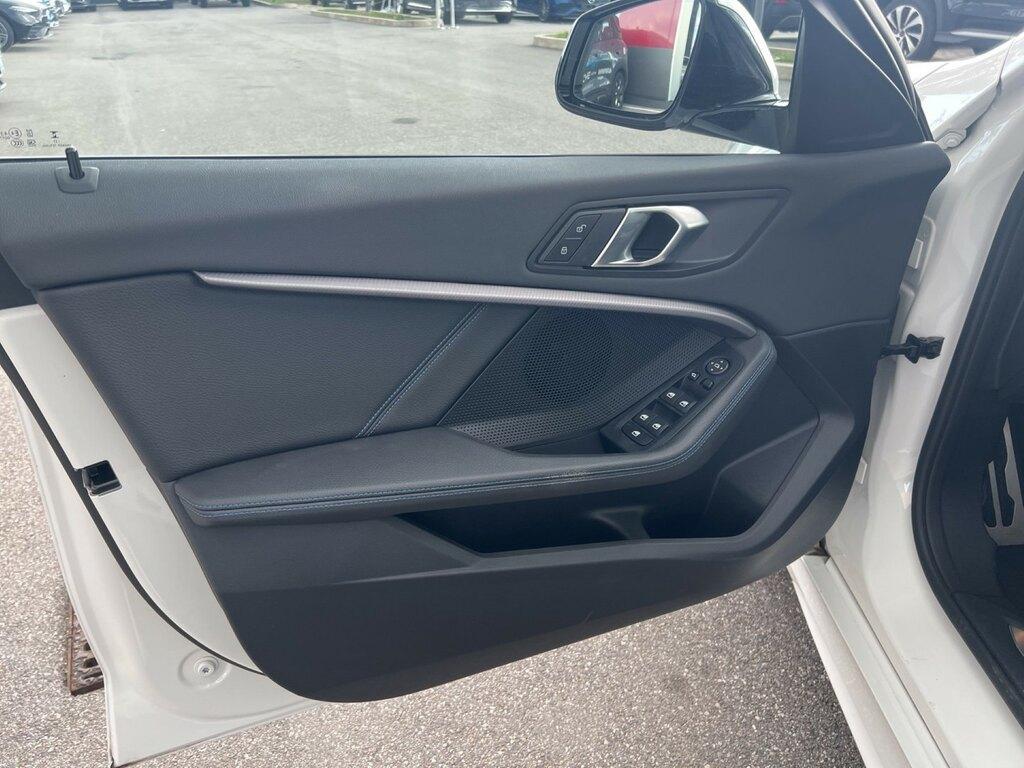 BMW Serie 1 5 Porte 116 i Msport