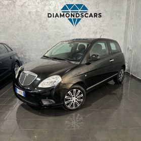Lancia Ypsilon 1.2 69 CV New Oro