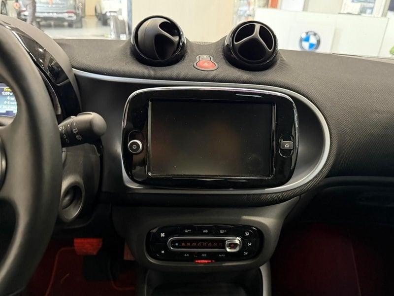 smart fortwo EQ Passion