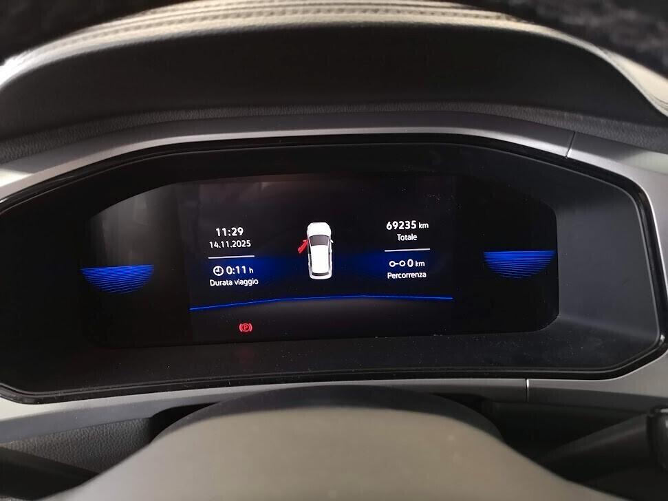 Volkswagen T-Roc 1.0 TSI Life 110CV 6 marce Fari led