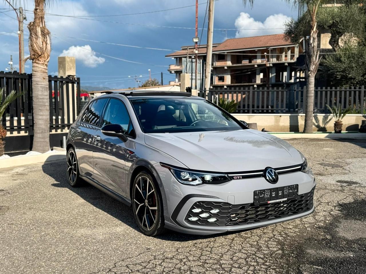 Volkswagen Golf 8 GTI 2.0 TSI DSG