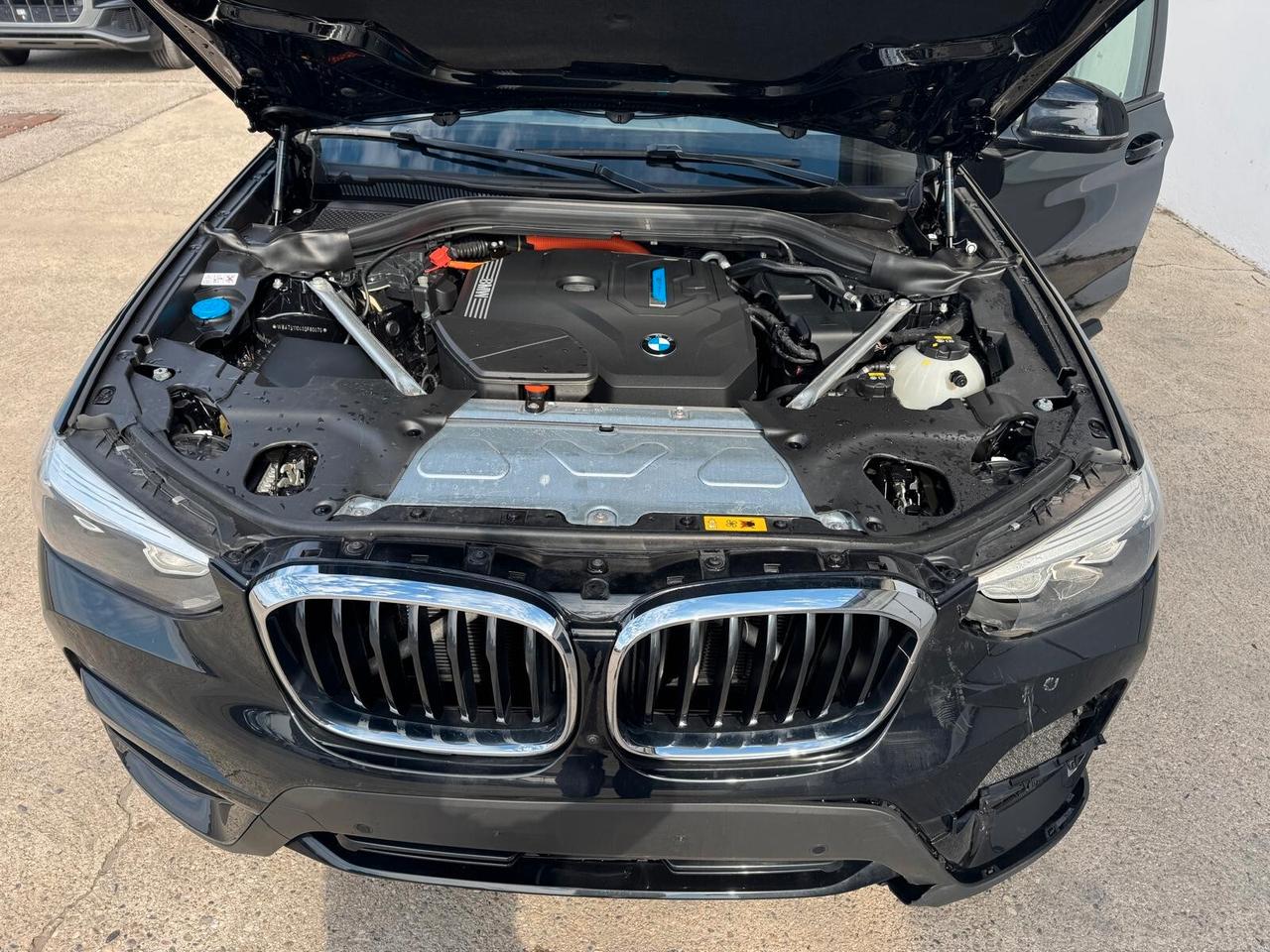 BMW X3 xdrive30e auto START INCIDENTATA RUN & DRIVE