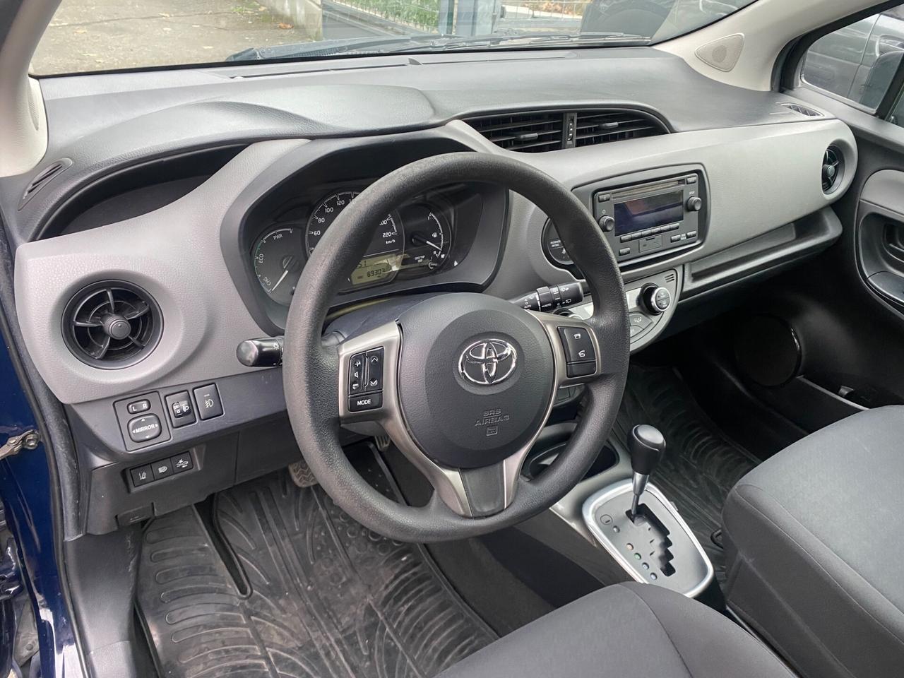 Toyota Yaris 1.5 Hybrid 5 porte Active