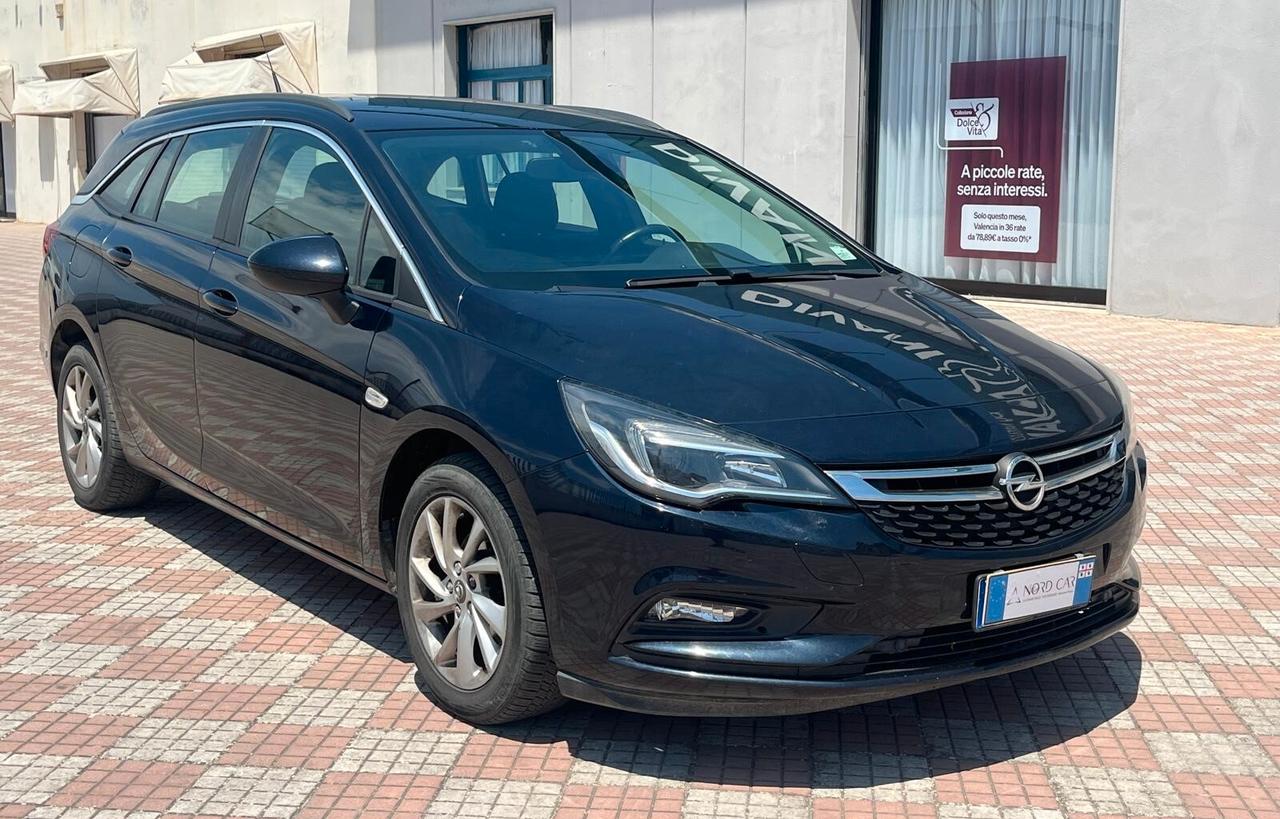 Opel Astra 1.6 CDTi 110CV Start&Stop Sports Tourer Business Ideale per Famiglia e Lavoro