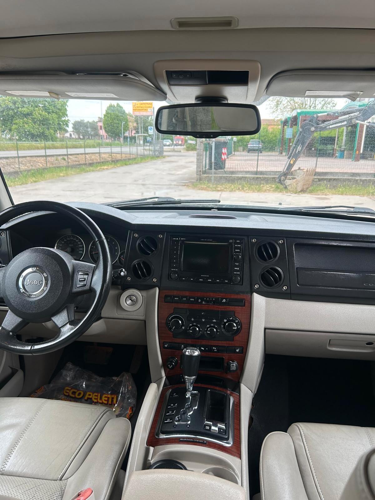 Jeep Commander 3.0 CRD DPF Limited 7 POSTI