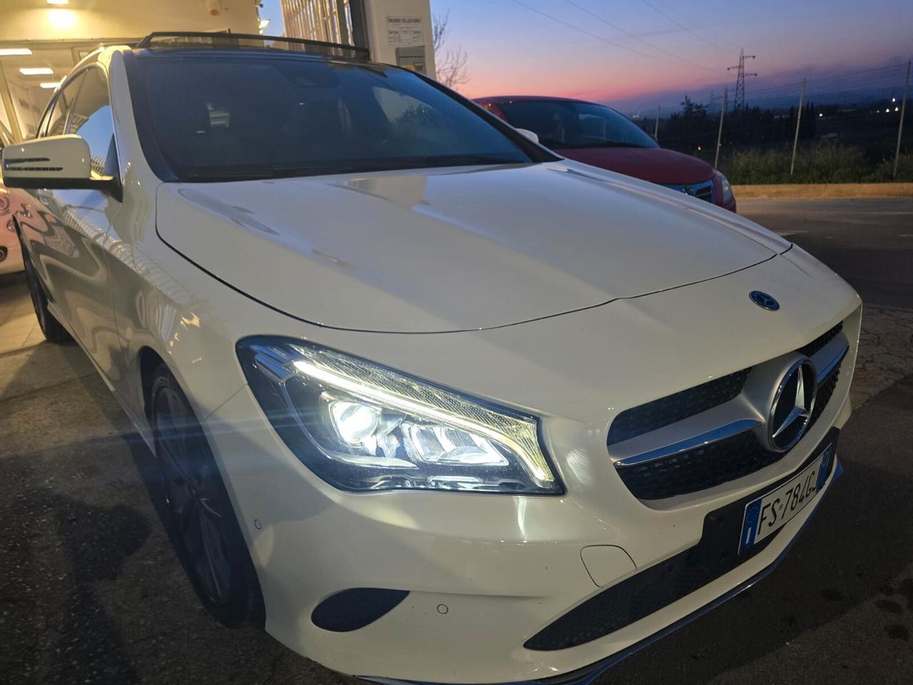 Mercedes-benz CLA 220 d 4Matic Automatic Premium AMG PACKET