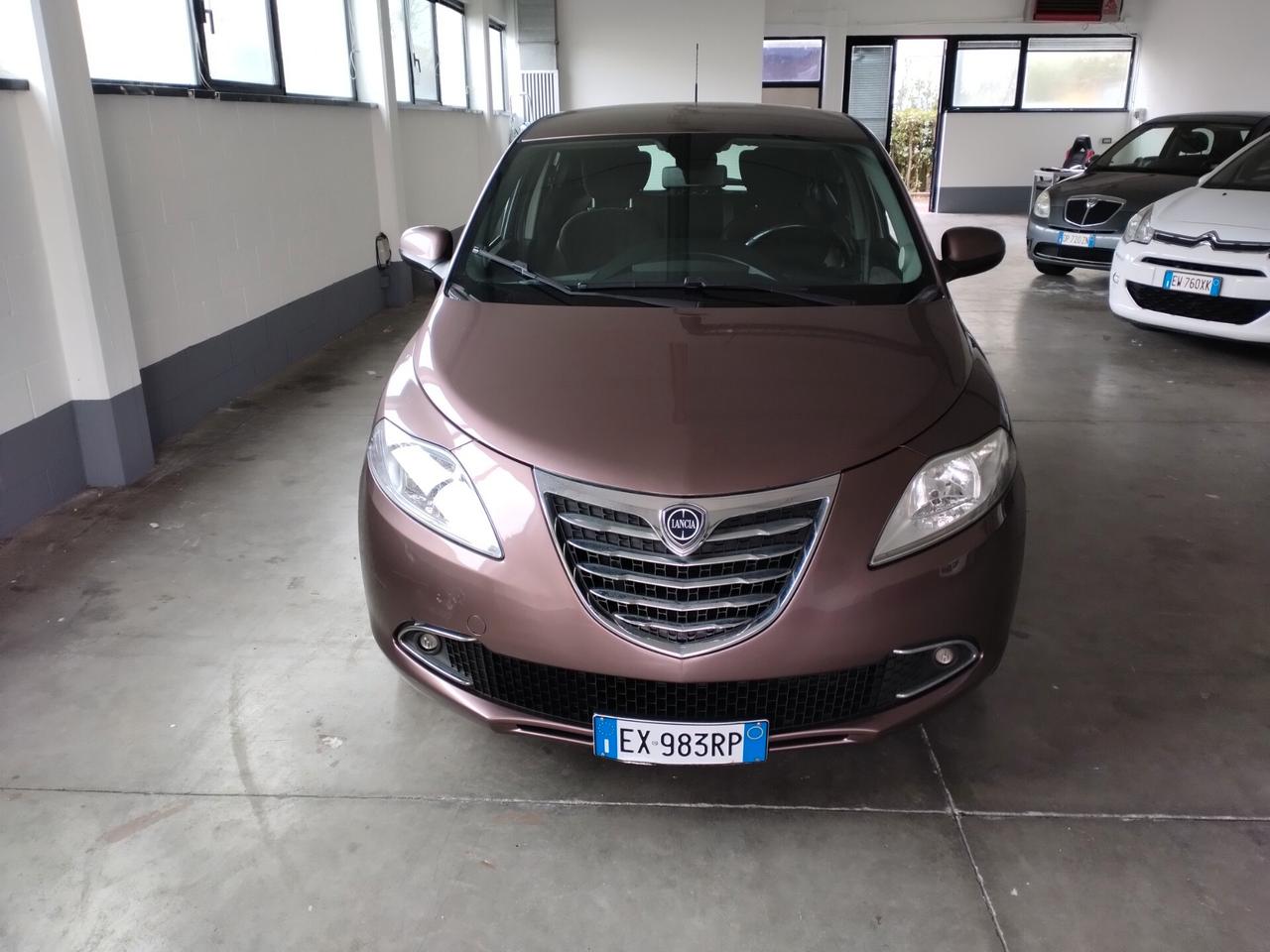 Lancia Ypsilon 1.2 69 CV 5 porte GPL Ecochic Elle