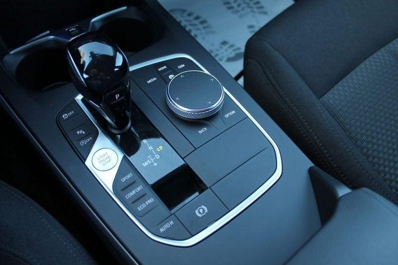 BMW Serie 1 d 116CV 5p. Business Advantage aut.