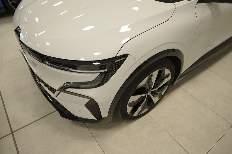 Renault Megane E-Tech Electric Megane IV E-Tech Megane E-Tech Techno EV60 220cv AC22