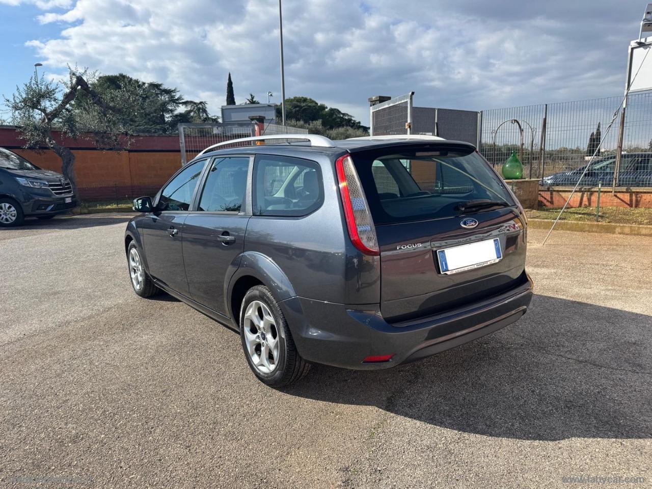 FORD FOCUS TITANIUM SW 1.6 TDCi 90CV