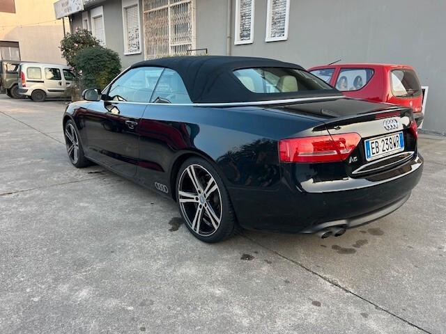 Audi A5 Cabrio 2.0 TDI F.AP. Ambiente