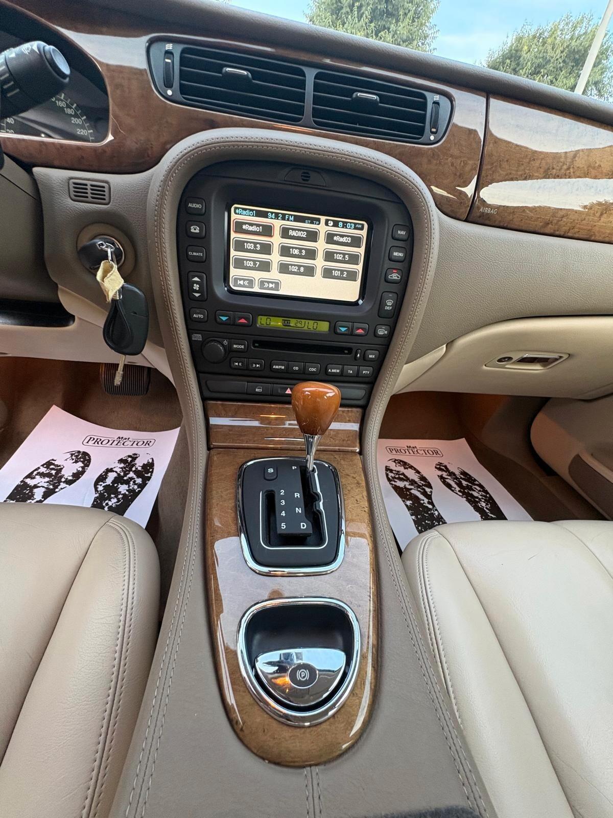 Jaguar S-Type (X202) 3.0 V6 24V cat Executive