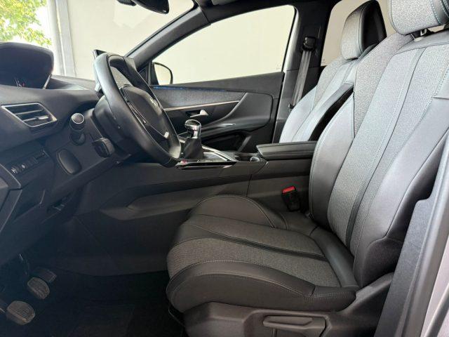 PEUGEOT 3008 PureTech Turbo 130 S&S Allure Pack