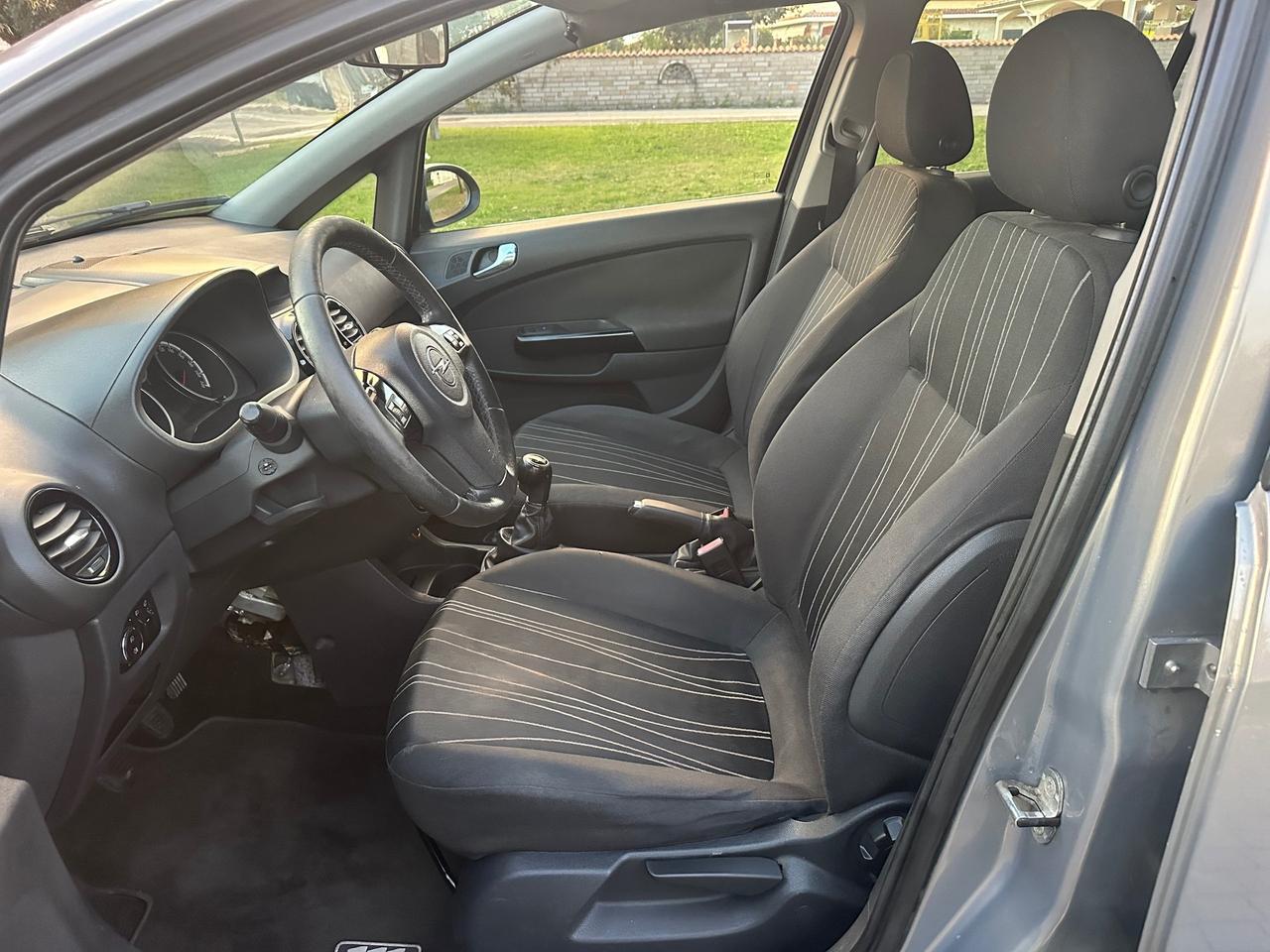 Opel Corsa 1.3 Diesel 95 CV OK NEOPATENTATO EURO 5