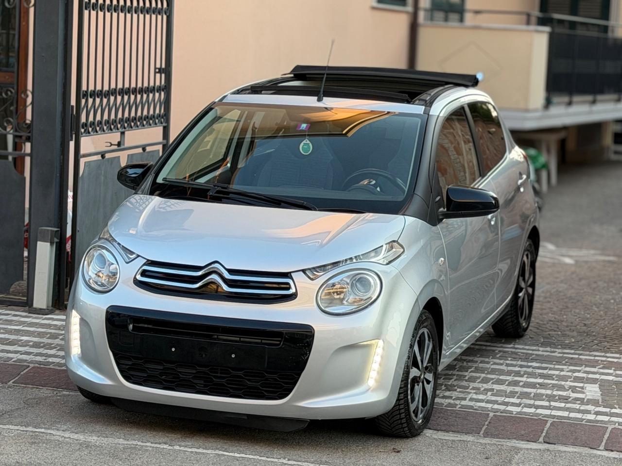 Citroen C1 PureTech 82 5 porte Shine