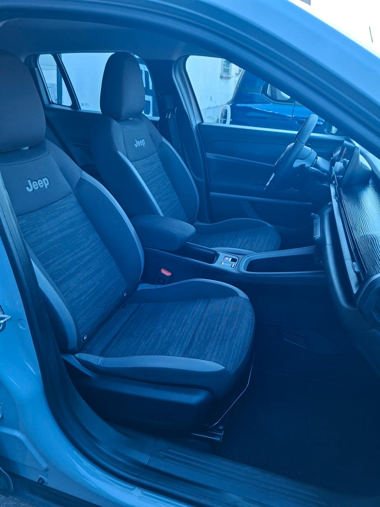 Jeep Avenger 1.2 Turbo 110 CV MHEV Altitude