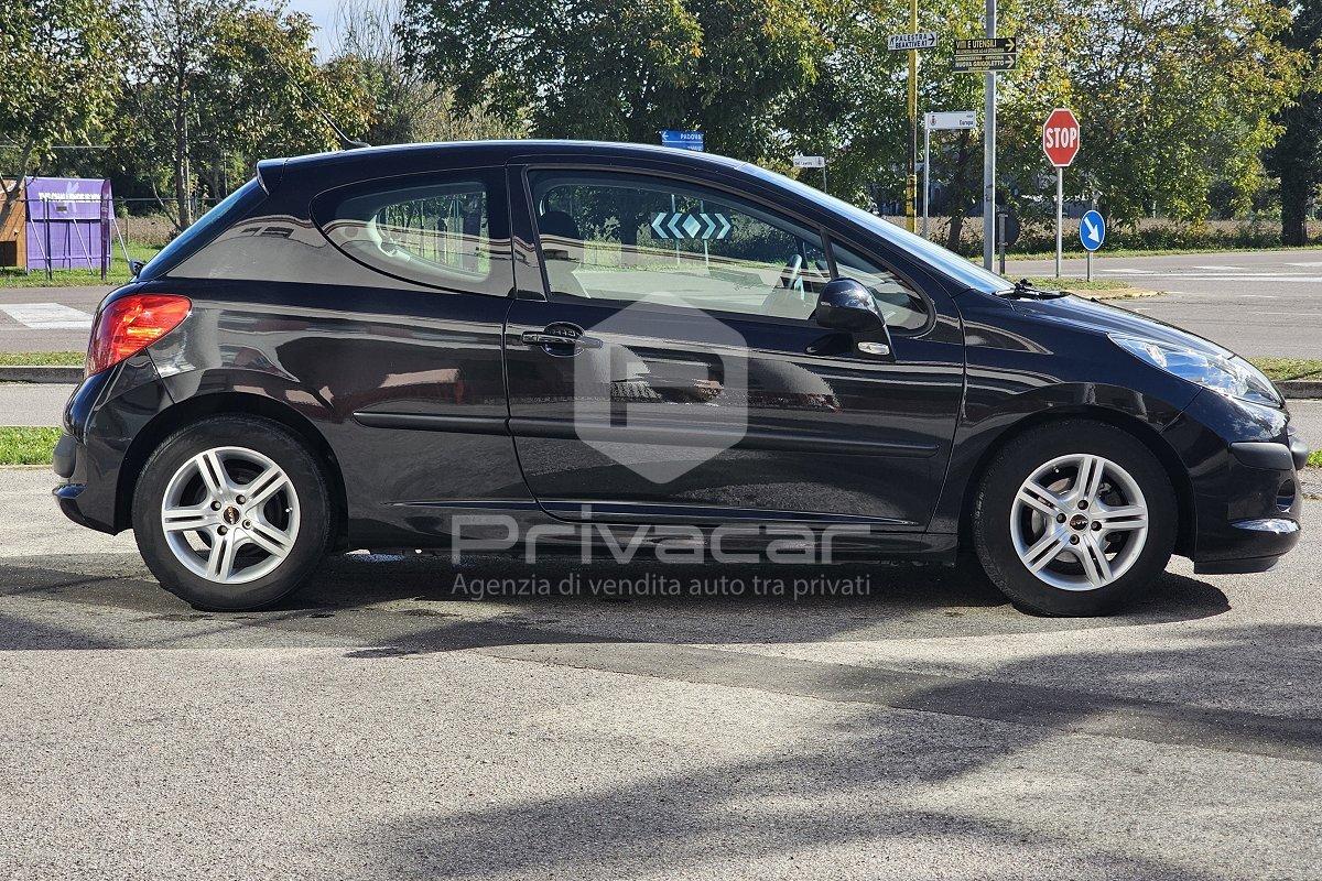 PEUGEOT 207 1.4 8V 75CV 3p. X Line