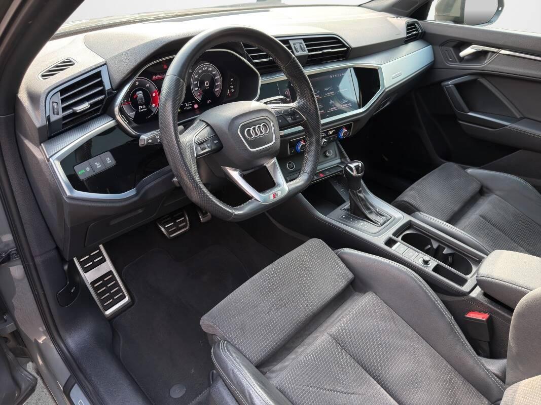 Audi Q3 Sportback 35 2.0 tdi S line edition s-tronic Tetto