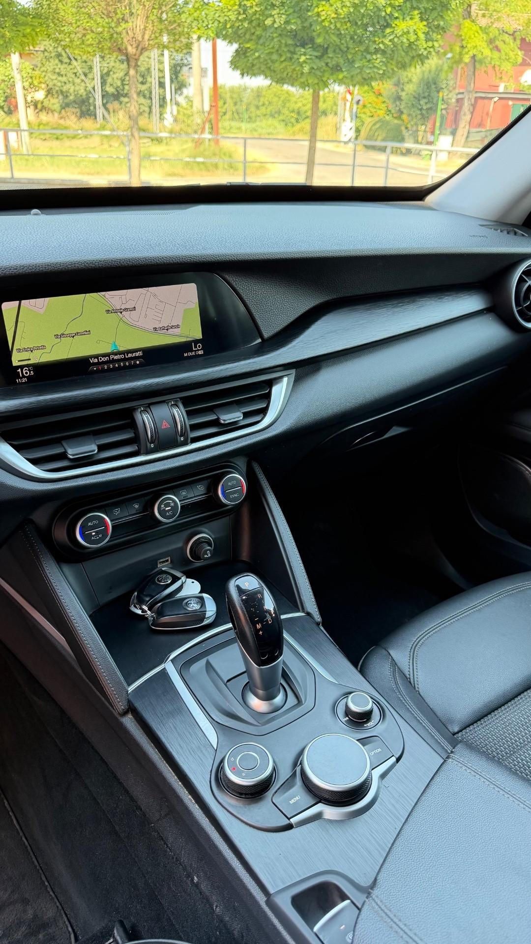 Alfa Romeo Stelvio 2.2 Turbodiesel 190 CV AT8 Q4 Executive